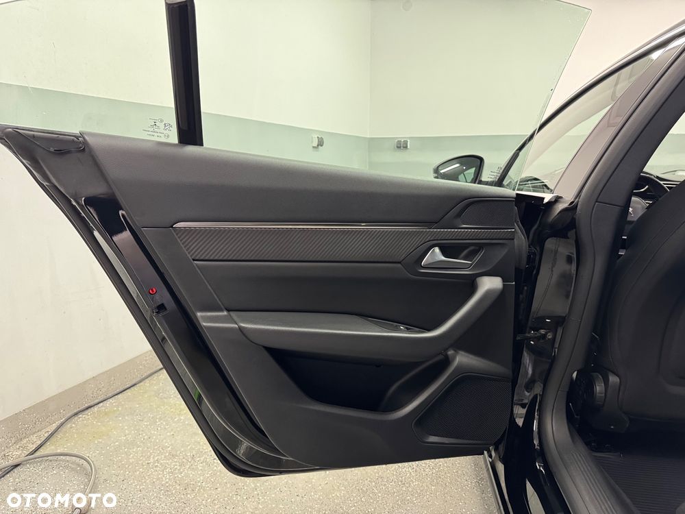 Peugeot 508 BlueHDi 130 EAT8 Active - 23