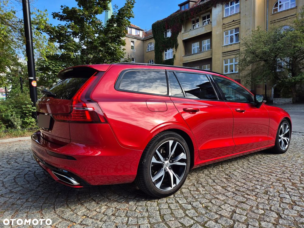 Volvo V60 B3 B R-Design - 15