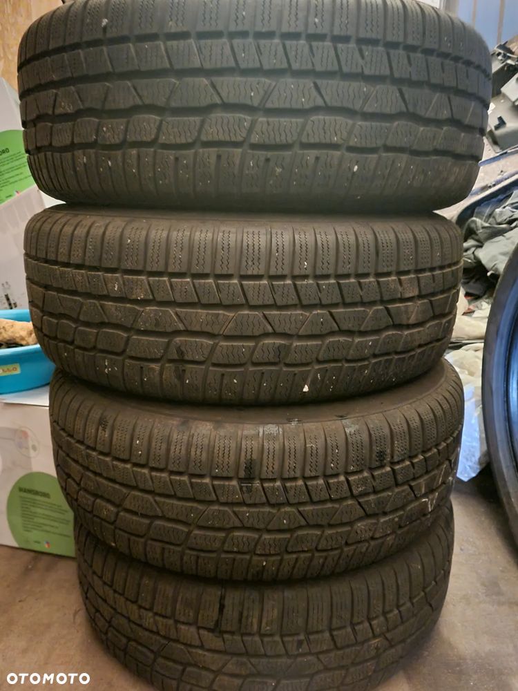 Volkswagen Sharan 2.0 TDI Comfortline - 25