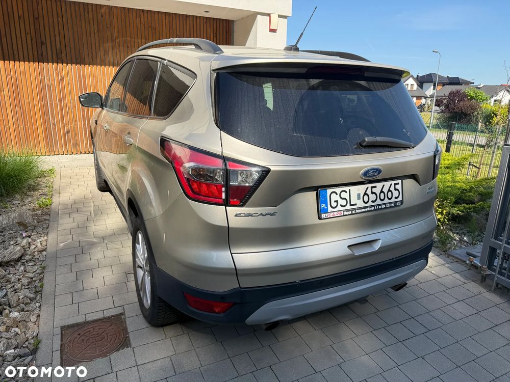 Ford Escape - 4
