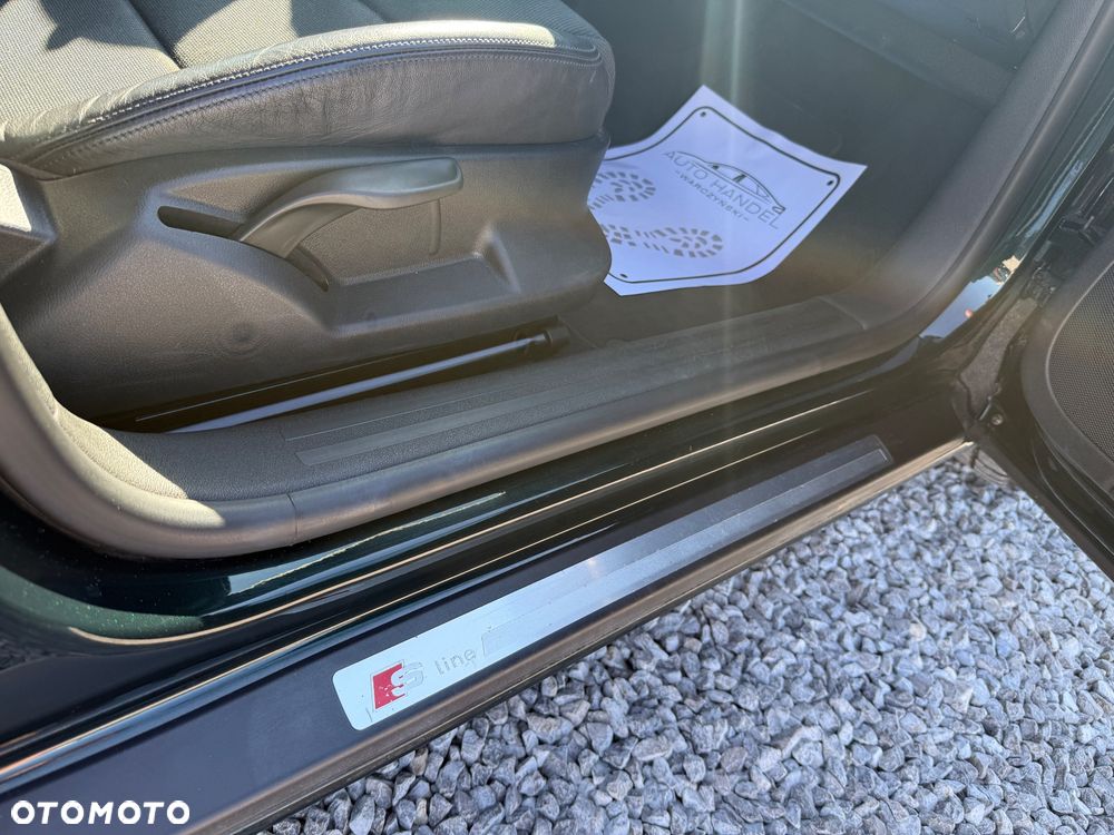 Audi A3 Sportback 2.0 TDI DPF S line Sportpaket - 16