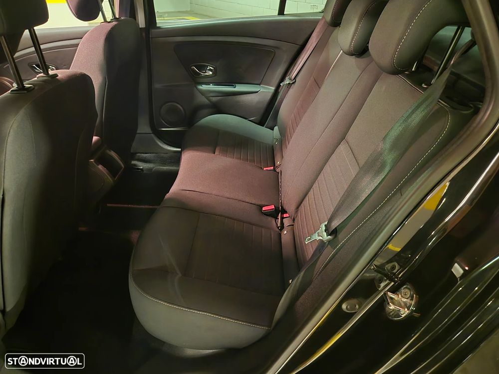 Renault Mégane Sport Tourer 1.5 dCi Limited SS - 28