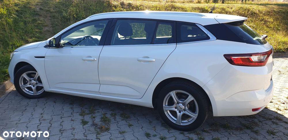 Renault Megane ENERGY TCe 130 BUSINESS - 19