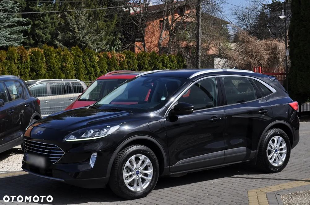 Ford Kuga - 2