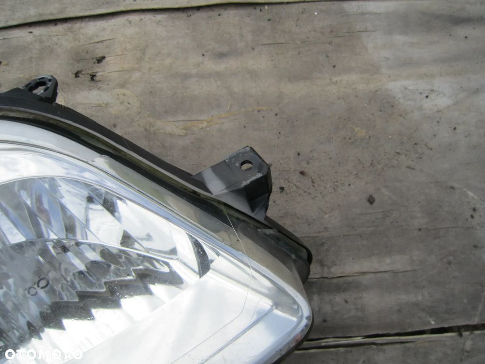 Lampa przód przednia prawa Citroen C4 I 9646894080 Anglik - 3