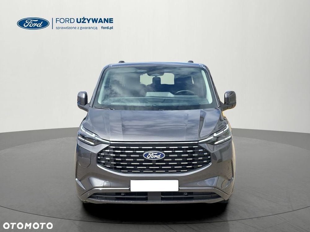 Ford Tourneo Custom - 2