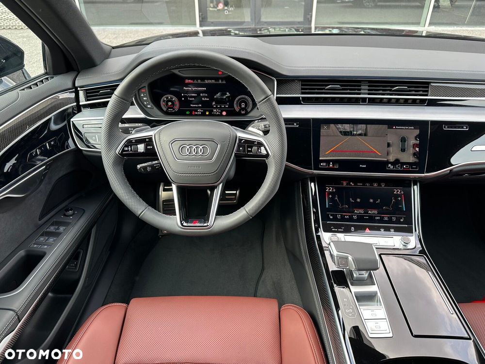 Audi A8 - 17