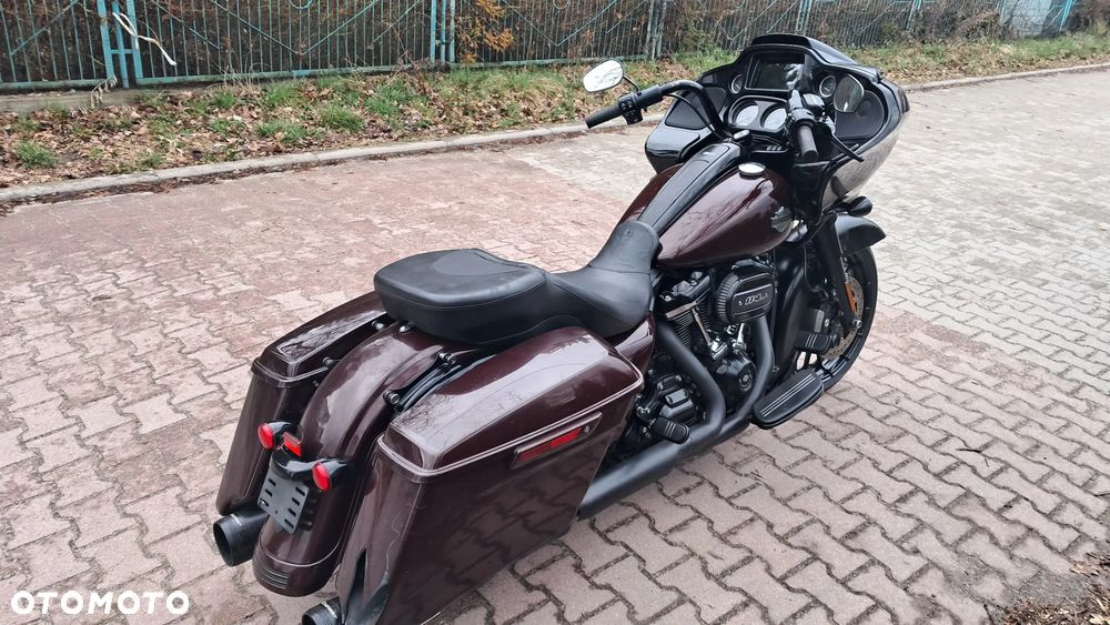 Harley-Davidson Touring Road Glide - 8