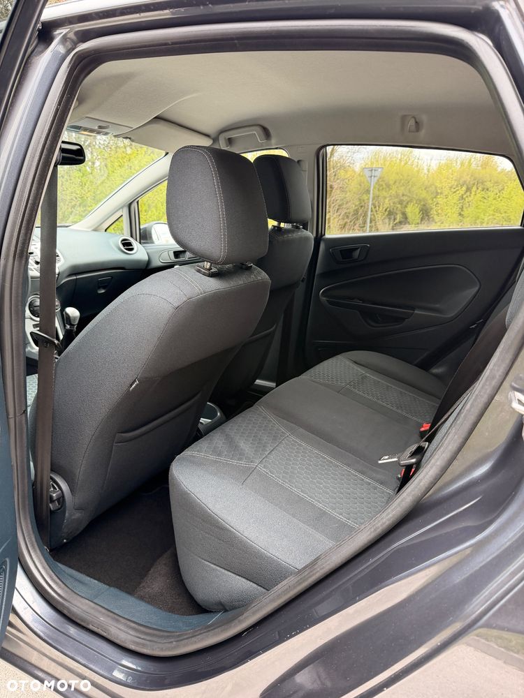 Ford Fiesta 1.6 Ti-VCT Titanium - 29