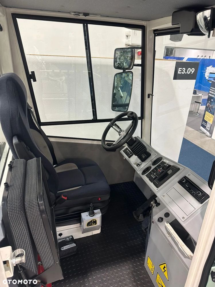 Mafi T230 Ciągnik terminalowy - 6