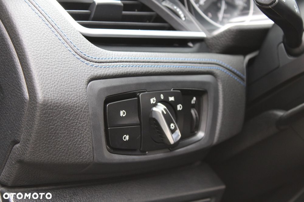 BMW Seria 2 220d xDrive Sport-Aut M Sport - 24