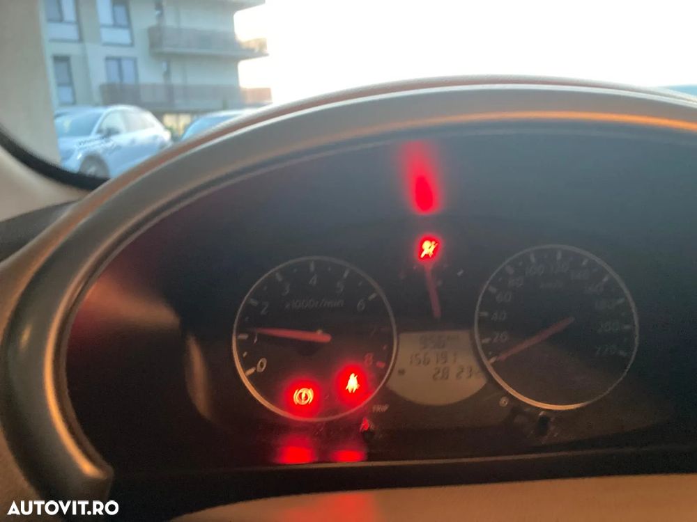 Nissan Micra - 21