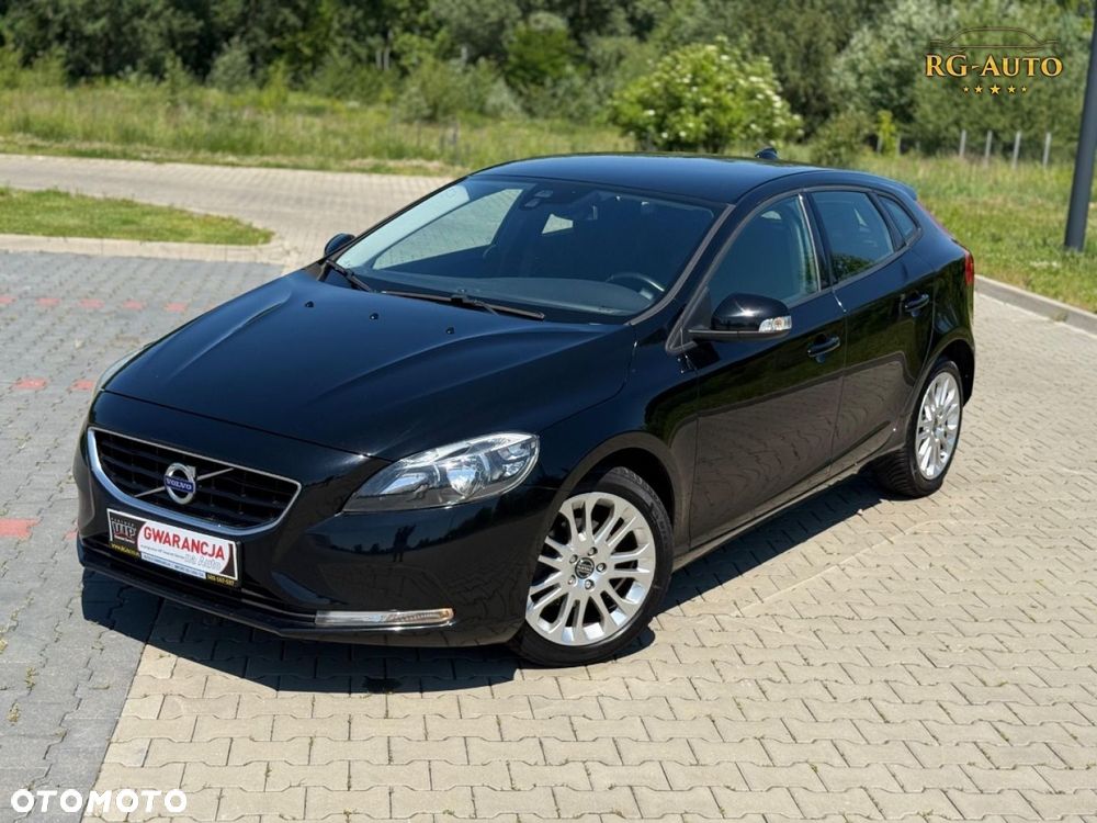 Volvo V40 - 16