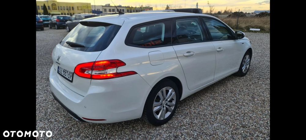 Peugeot 308 BlueHDi FAP 130 EAT8 Stop & Start GT Pack - 4