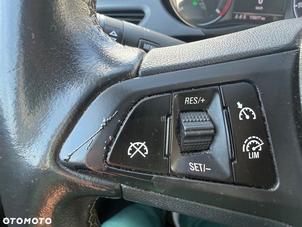 Opel Corsa - 16