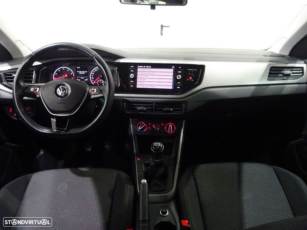 VW Polo 1.0 Confortline - 26