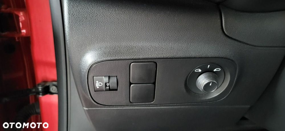Citroën C3 Pure Tech 110 S&S EAT6 MAX - 14