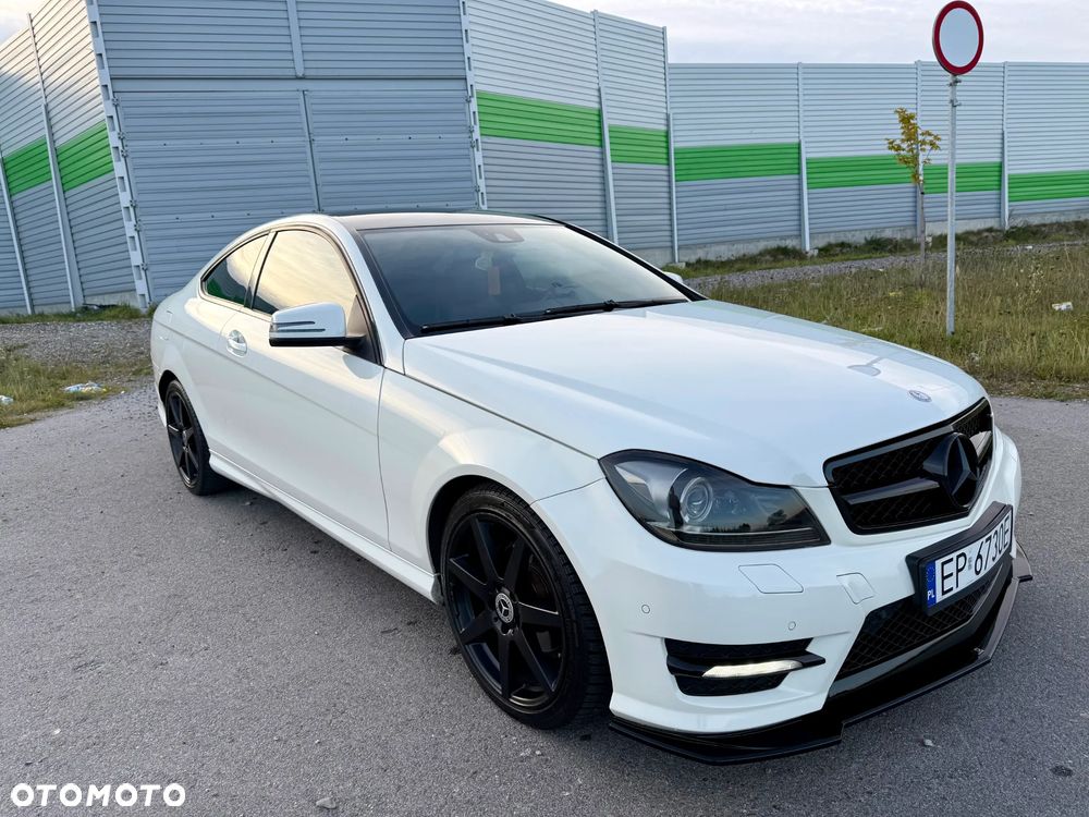 Mercedes-Benz Klasa C 250 CGI BlueEff Sport - 1