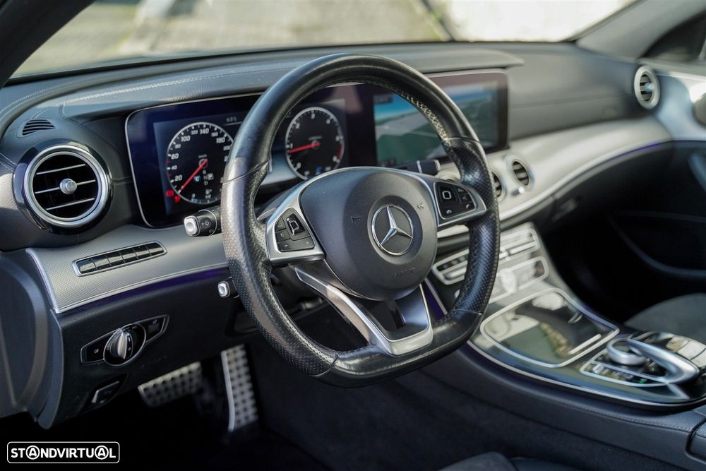 Mercedes-Benz E 220 d AMG Line - 30