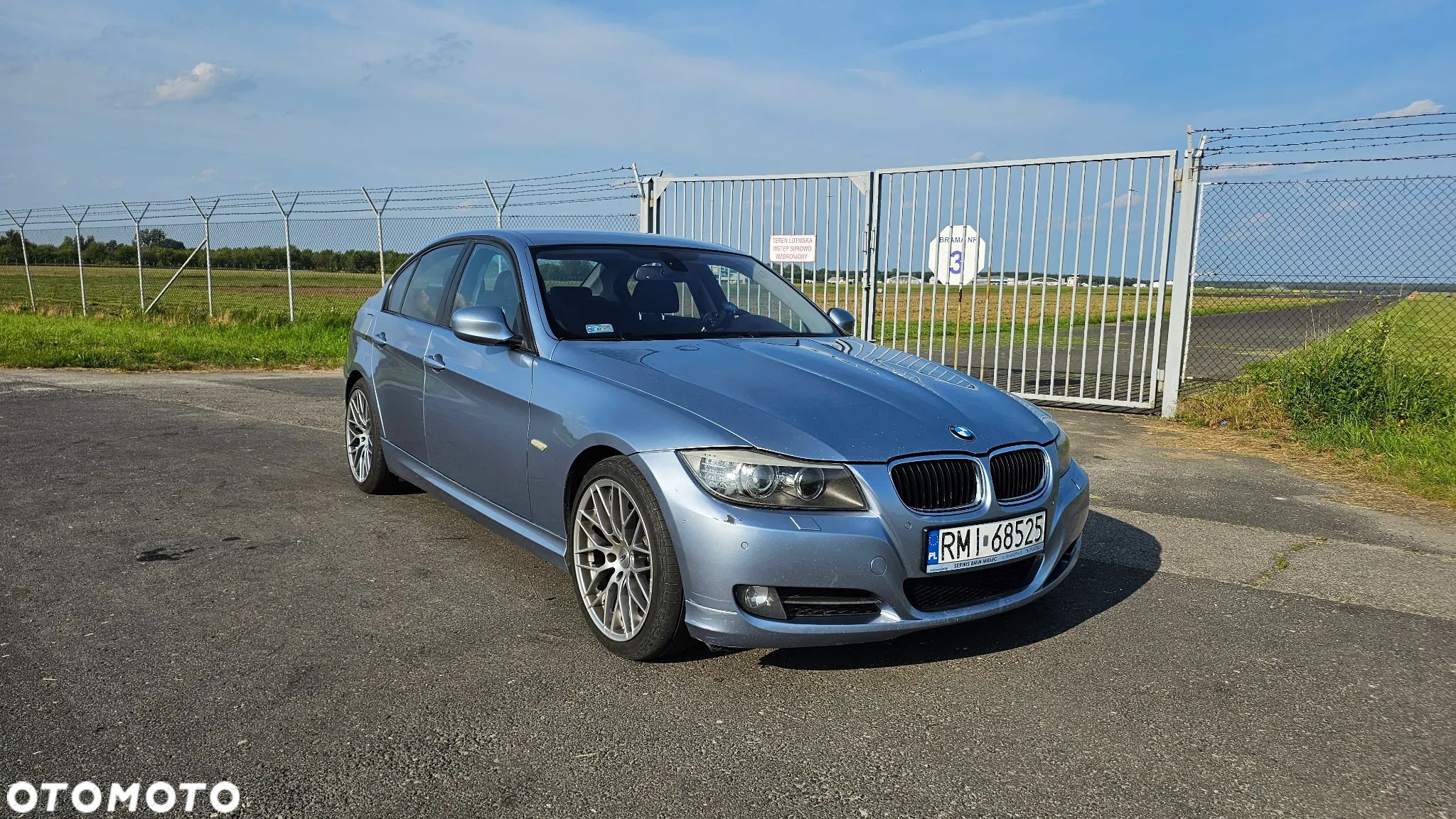 BMW Seria 3 320d DPF - 1
