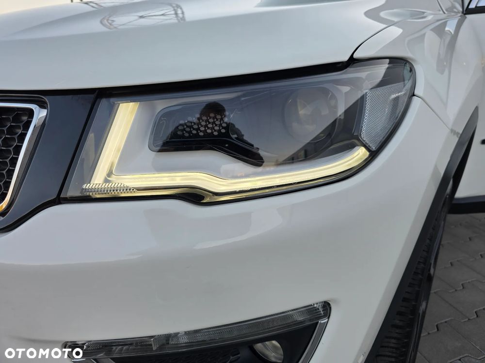 Jeep Compass 1.4 MultiAir Limited - 36