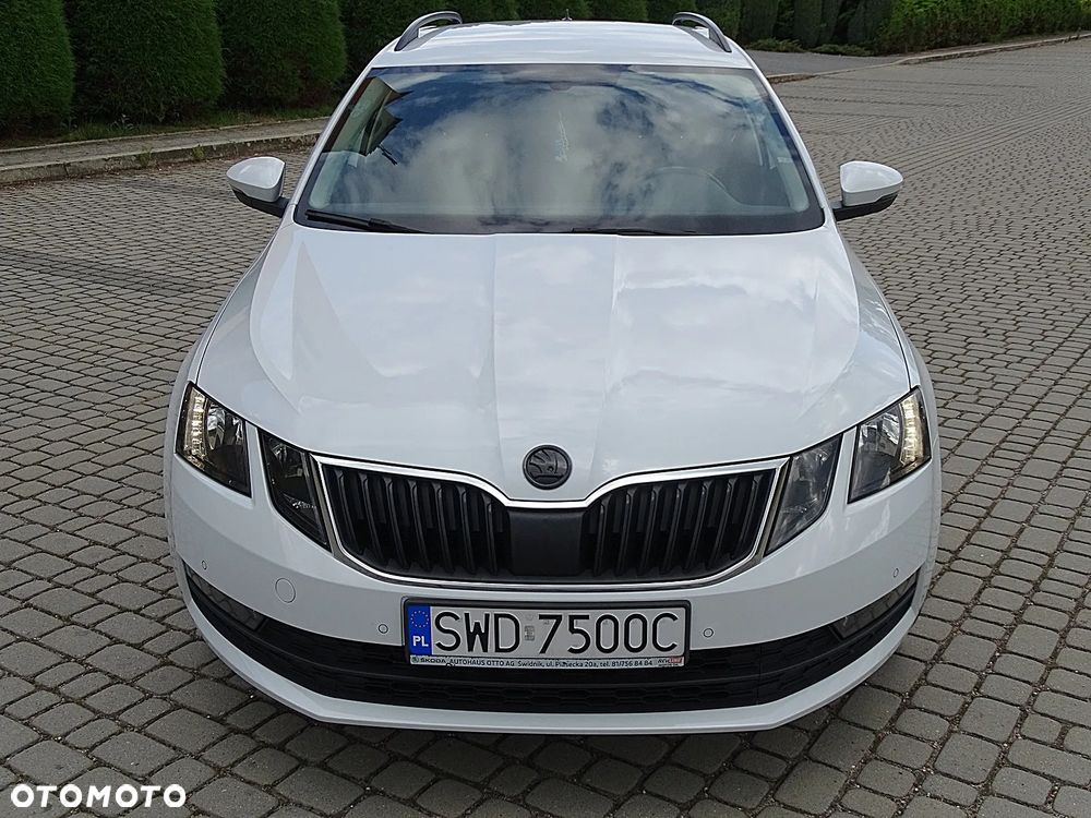 Skoda Octavia 1.5 TSI GPF ACT Ambition DSG - 9