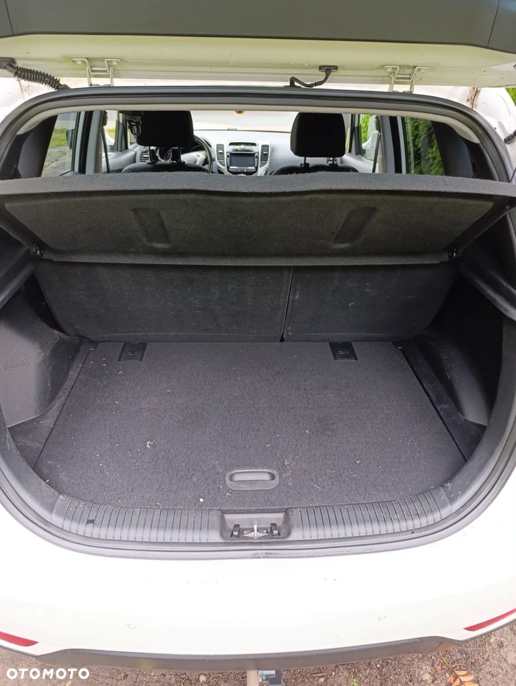 Hyundai ix20 - 17