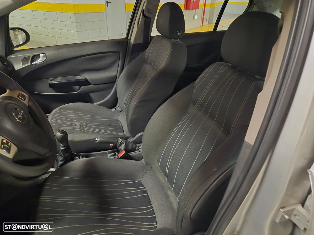 Opel Corsa 1.2 Enjoy - 14