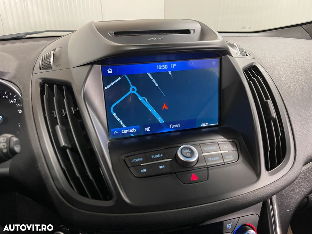 Ford Kuga 2.0 TDCi 4x4 Aut. ST-Line - 14