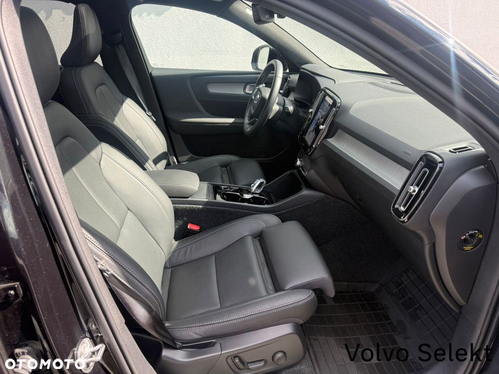 Volvo XC 40 - 31