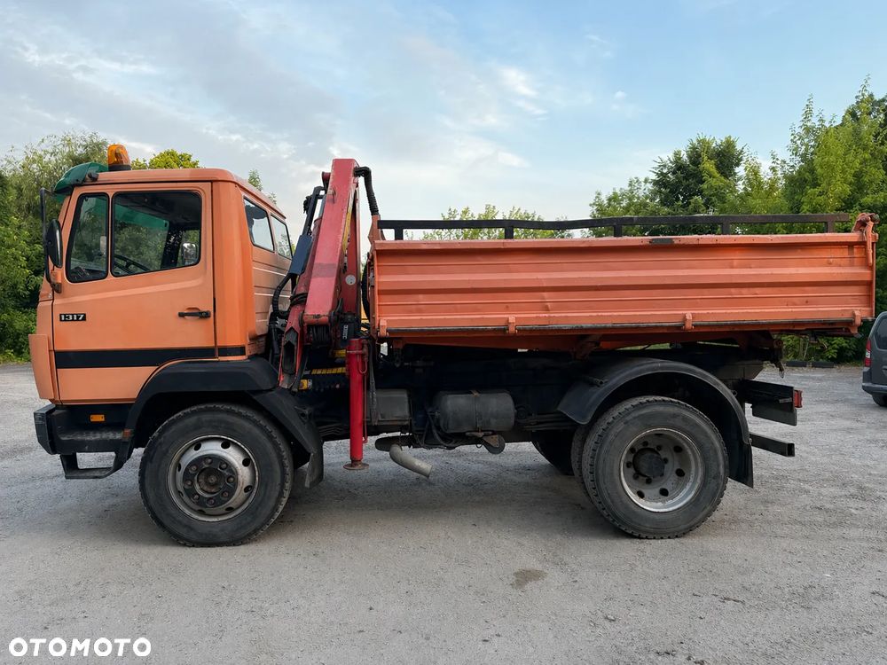 Mercedes-Benz 1317 - 4