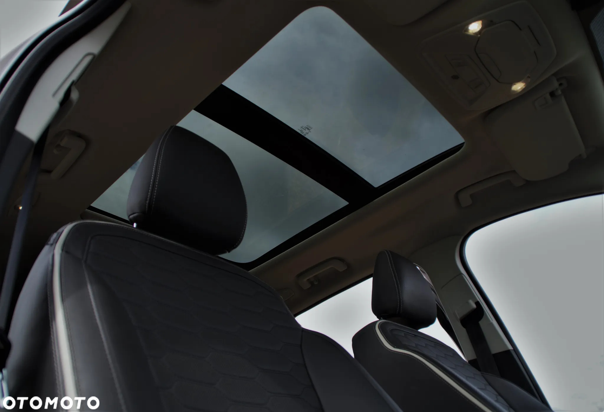 Ford Kuga - 27