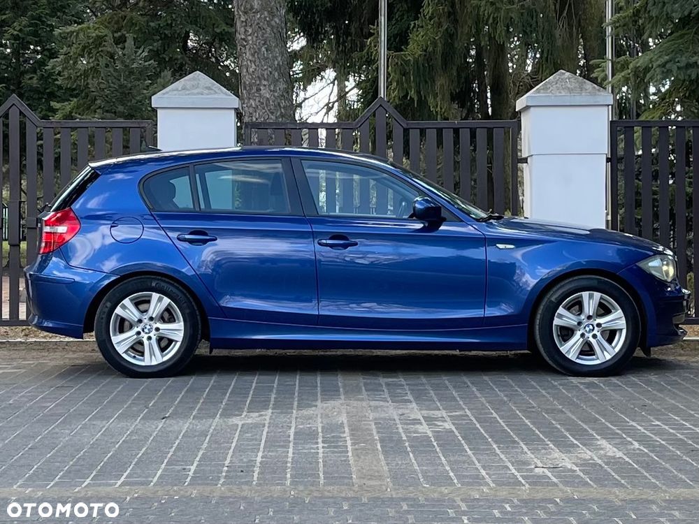 BMW Seria 1 118d Sport Line - 2