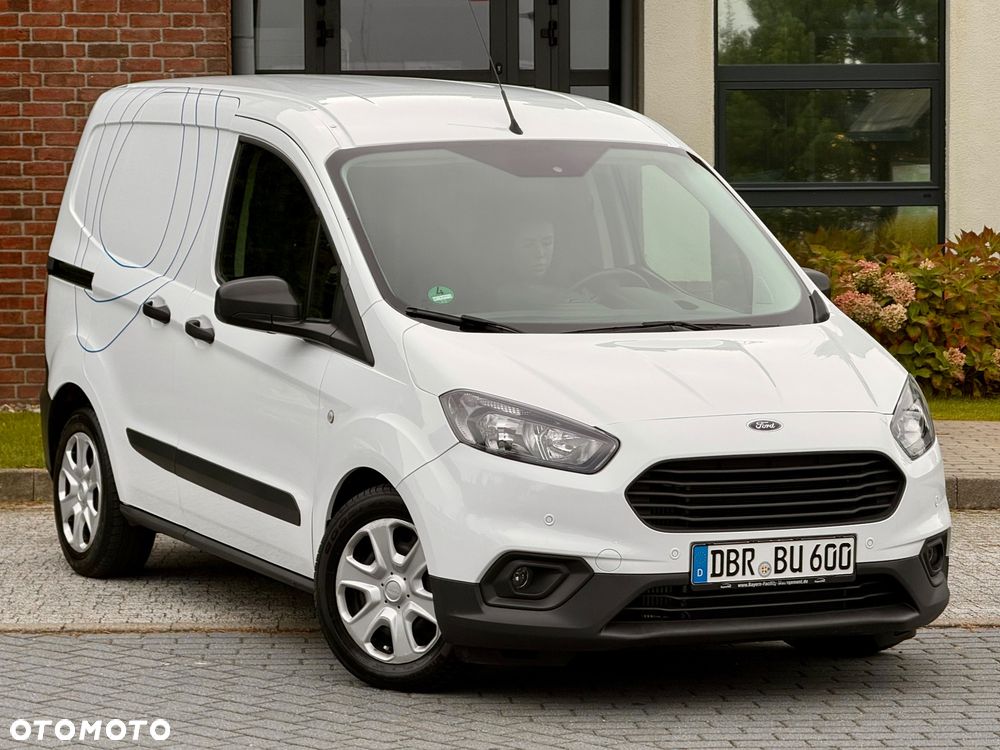 Ford Transit Courier - 2