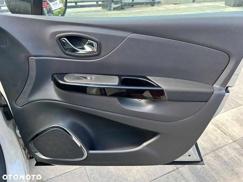 Renault Captur 1.2 TCe Intens EDC - 16