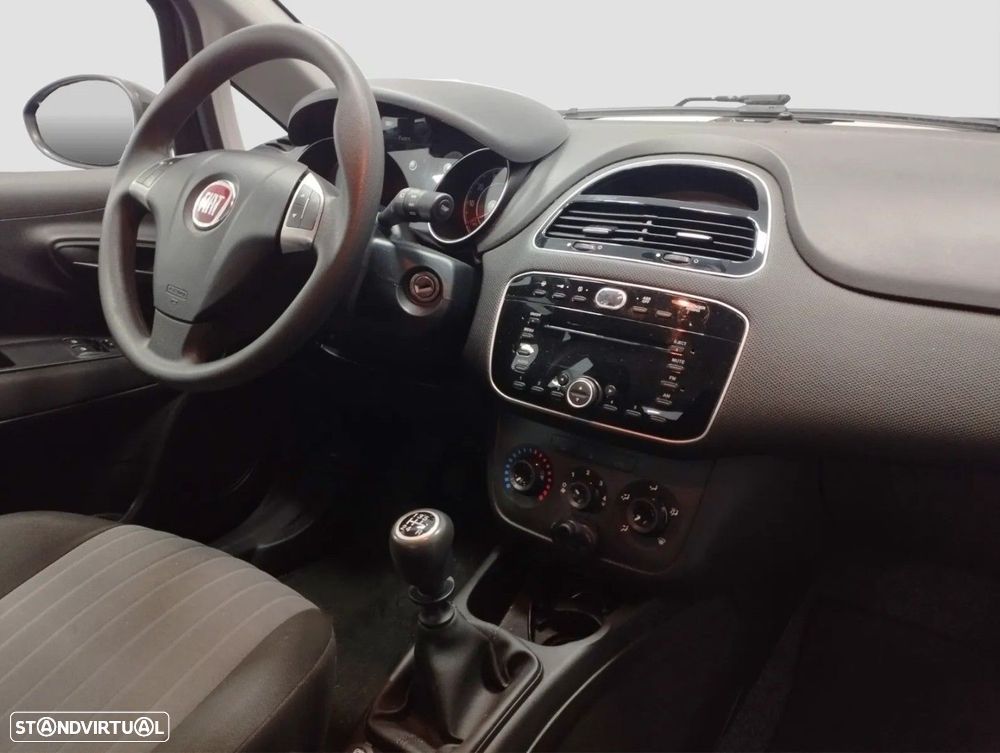 Fiat Punto - 10