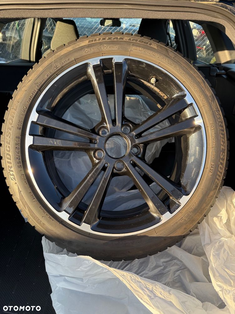 Mercedes-Benz CLA 250 e PHEV AMG Line 8G-DCT - 30