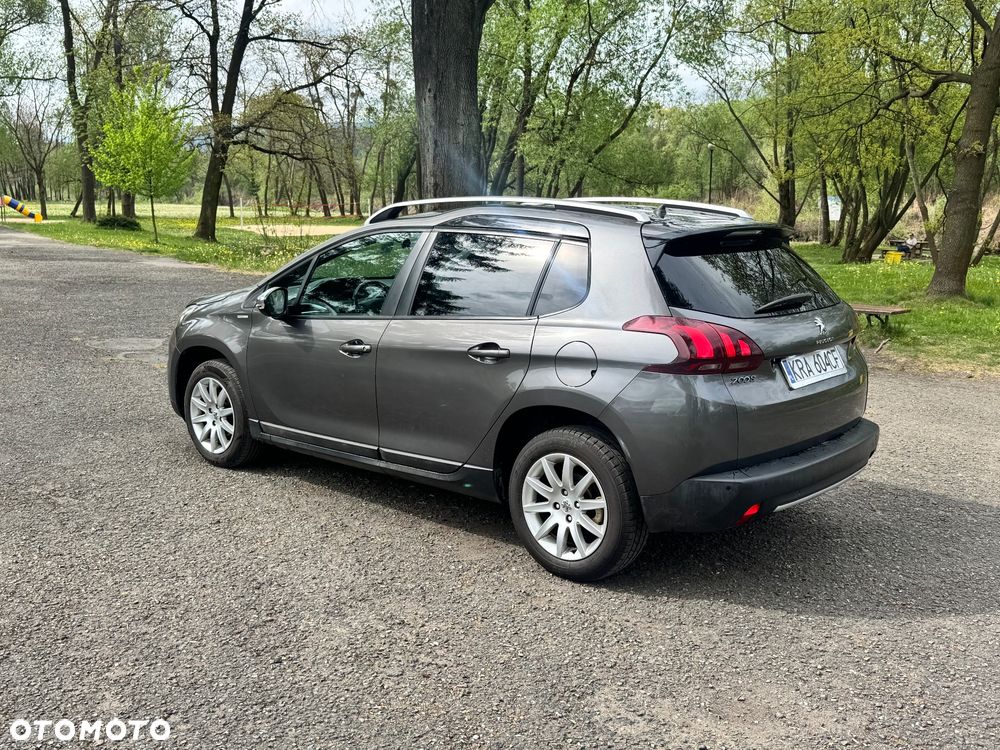 Peugeot 2008 1.6 BlueHDi Style - 5
