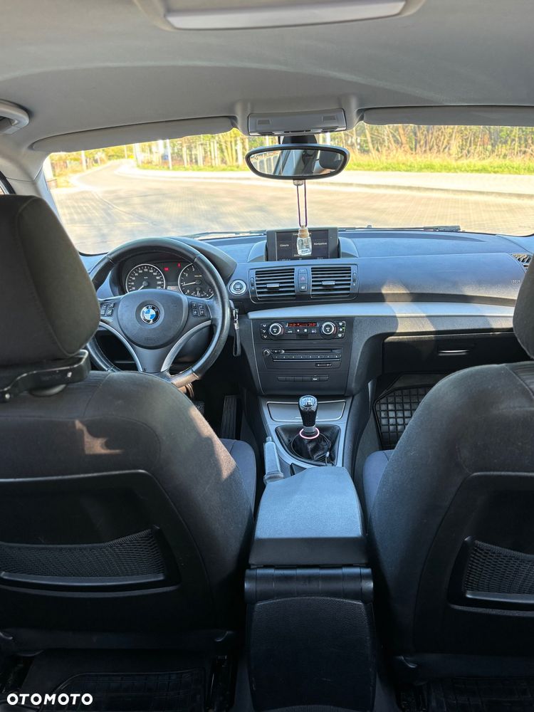 BMW Seria 1 - 16