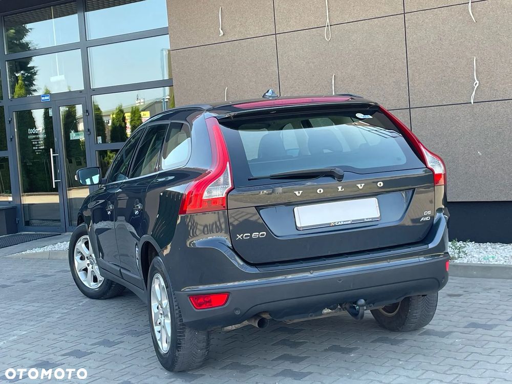 Volvo XC 60 D5 AWD Summum - 6