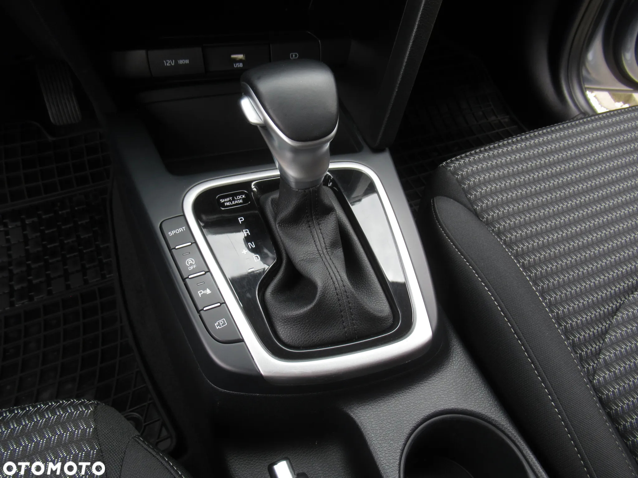 Kia Ceed 1.5 T-GDI M DCT - 16