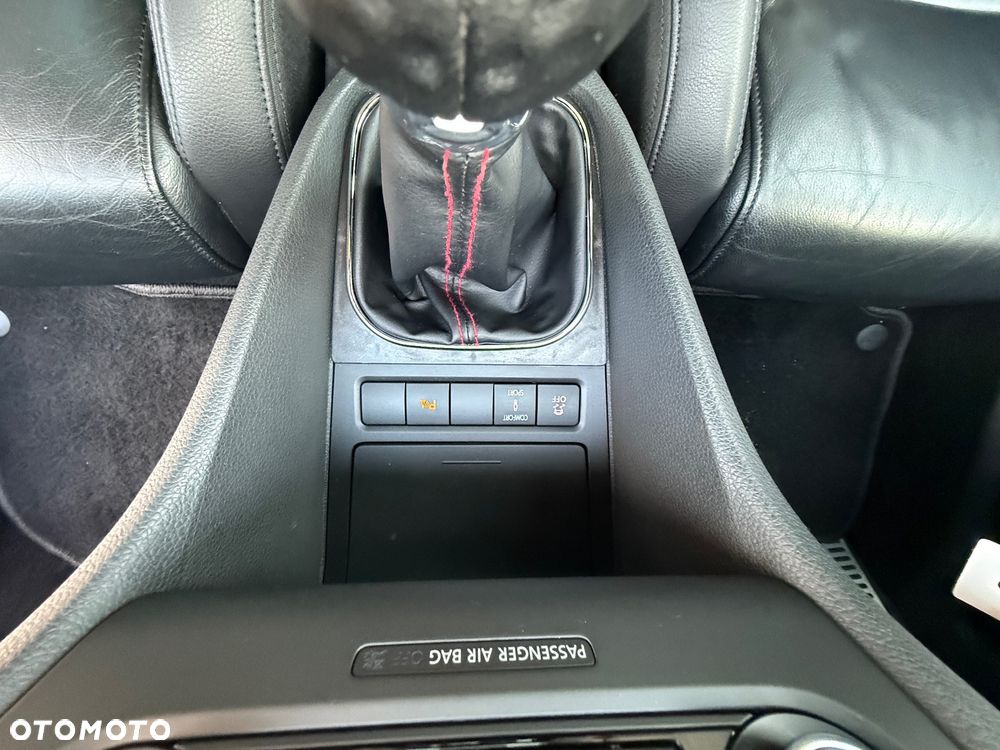 Volkswagen Golf 2.0 TDI DPF GTD - 18