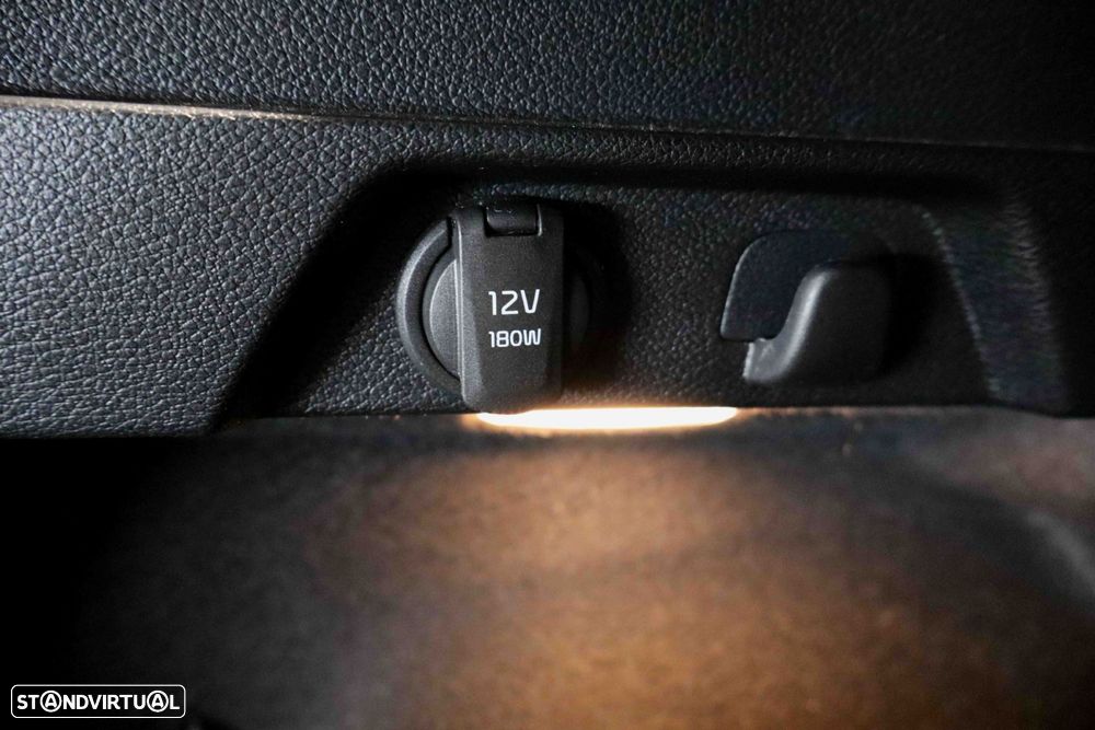 Kia XCeed 1.6 GDi PHEV Drive - 13