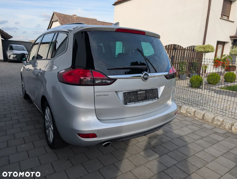 Opel Zafira 2.0 D (CDTI ecoFLEX) Start/Stop Active - 9