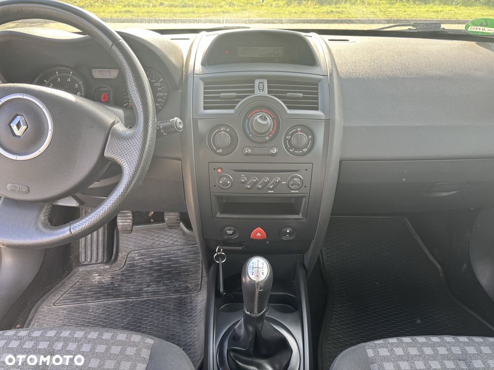 Renault Megane - 7