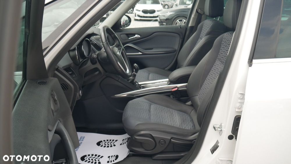Opel Zafira - 11