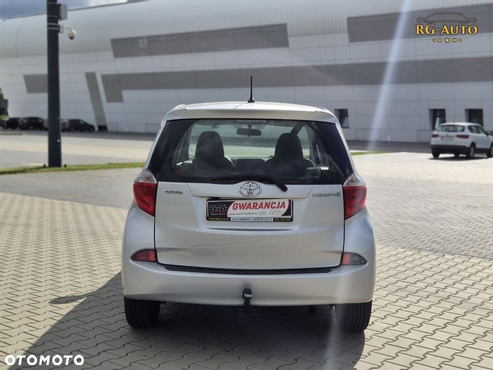 Toyota Verso S - 9