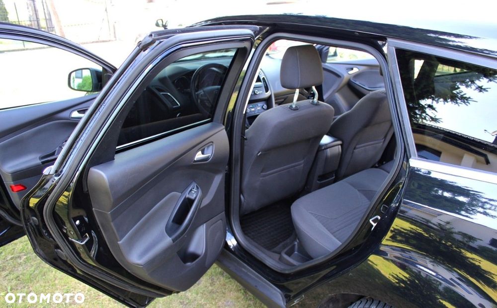 Ford Focus - 12
