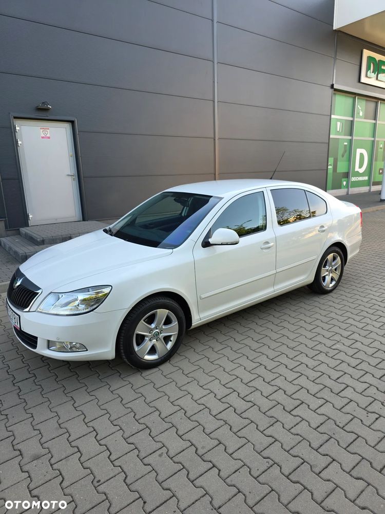 Skoda Octavia 1.6 Elegance - 38