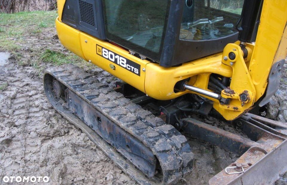 JCB 8018 - 2